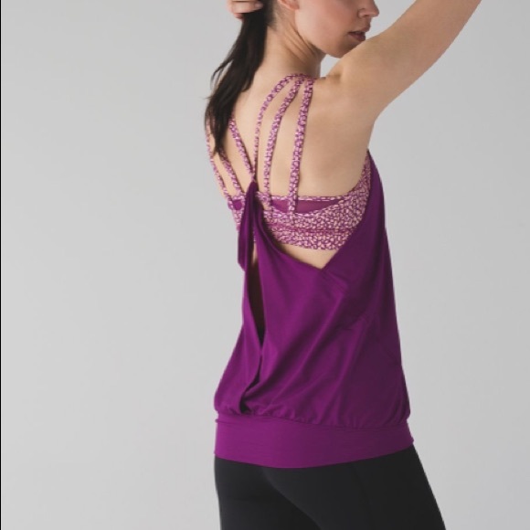 lululemon Nouveau Limits Tank - Picture 3 of 9